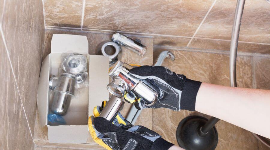 Professional gutter cleaning in Nineveh, IN